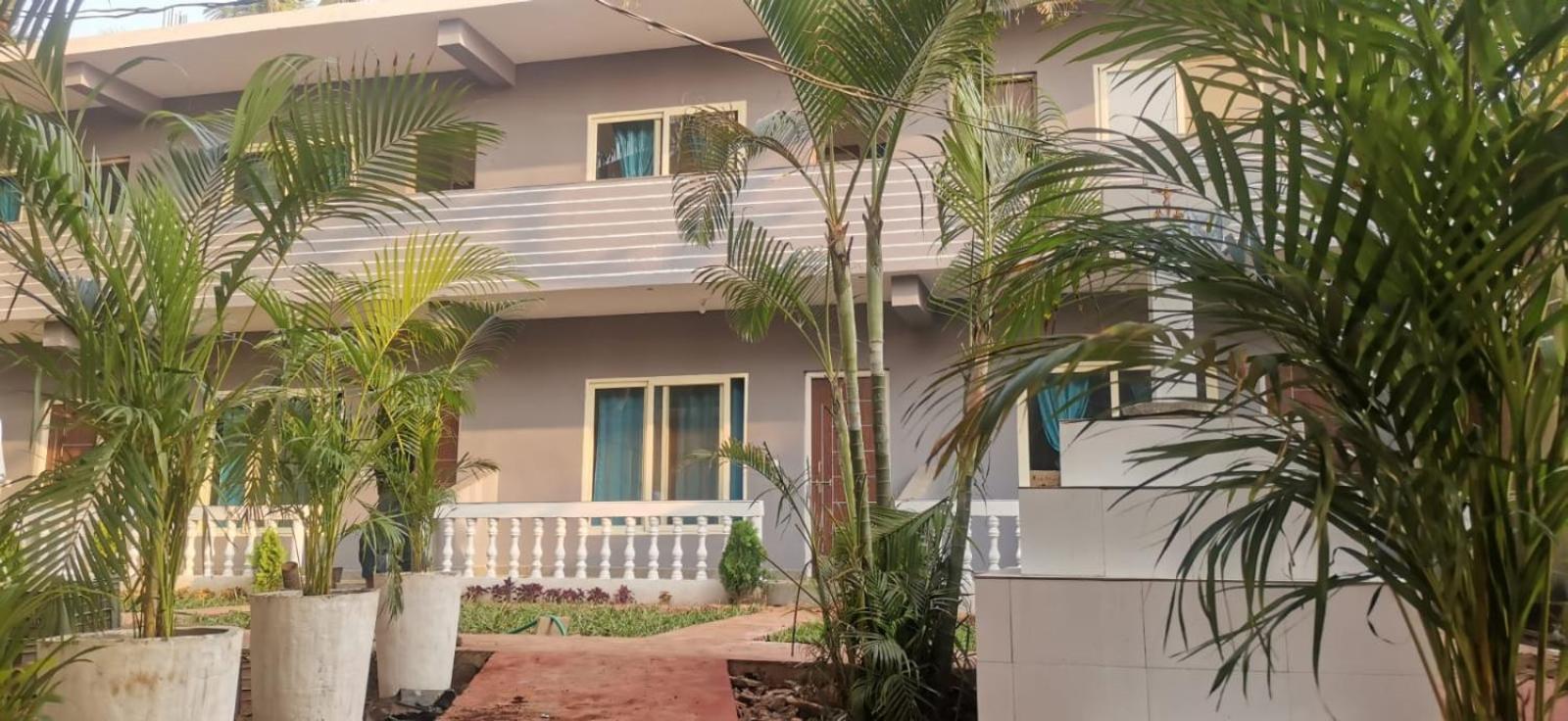 Cocks Town Hotel Arambol Exterior photo